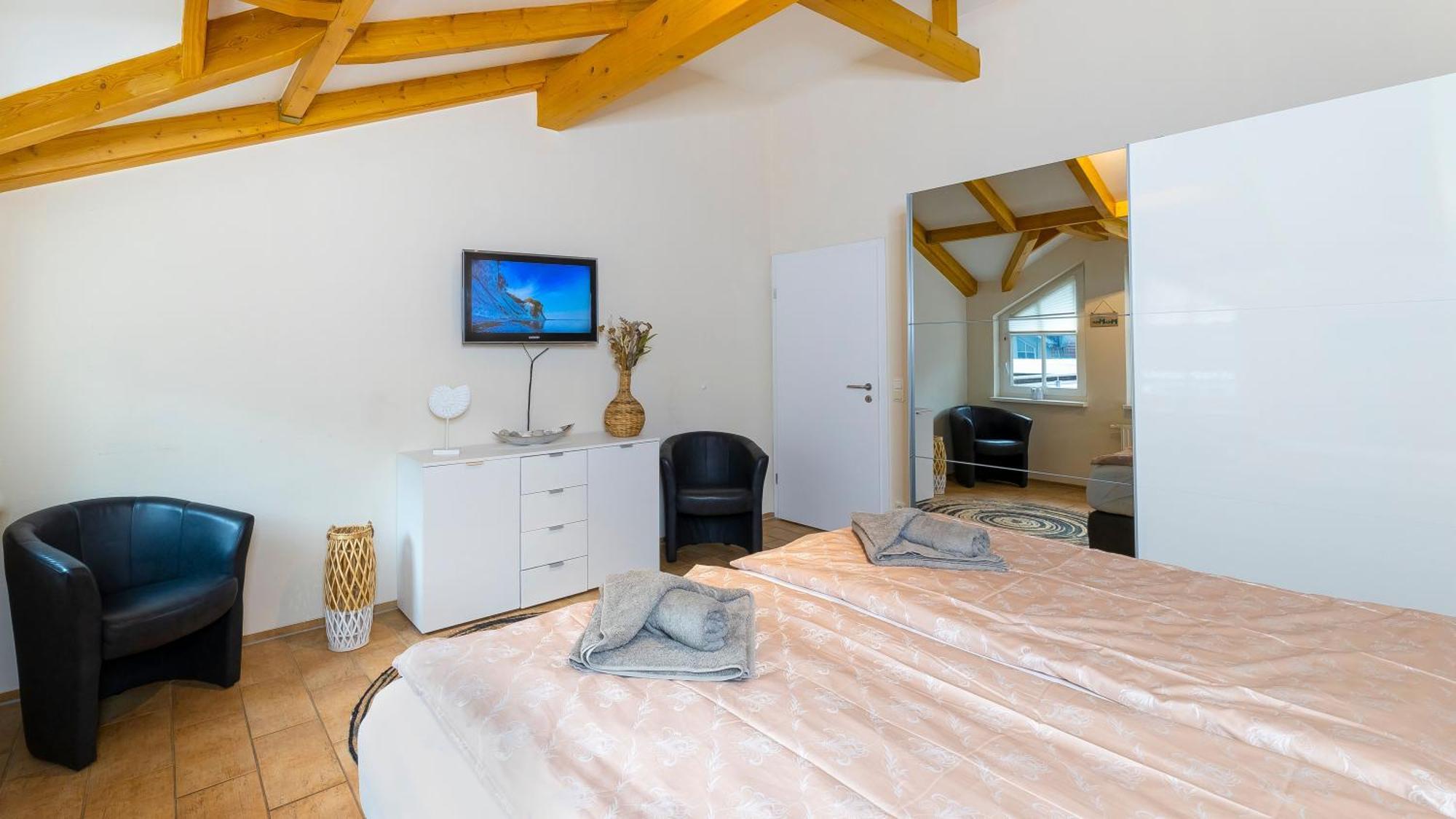 אלט רדביץ Haus Seeblick Mit 9 Wohnungen מראה חיצוני תמונה